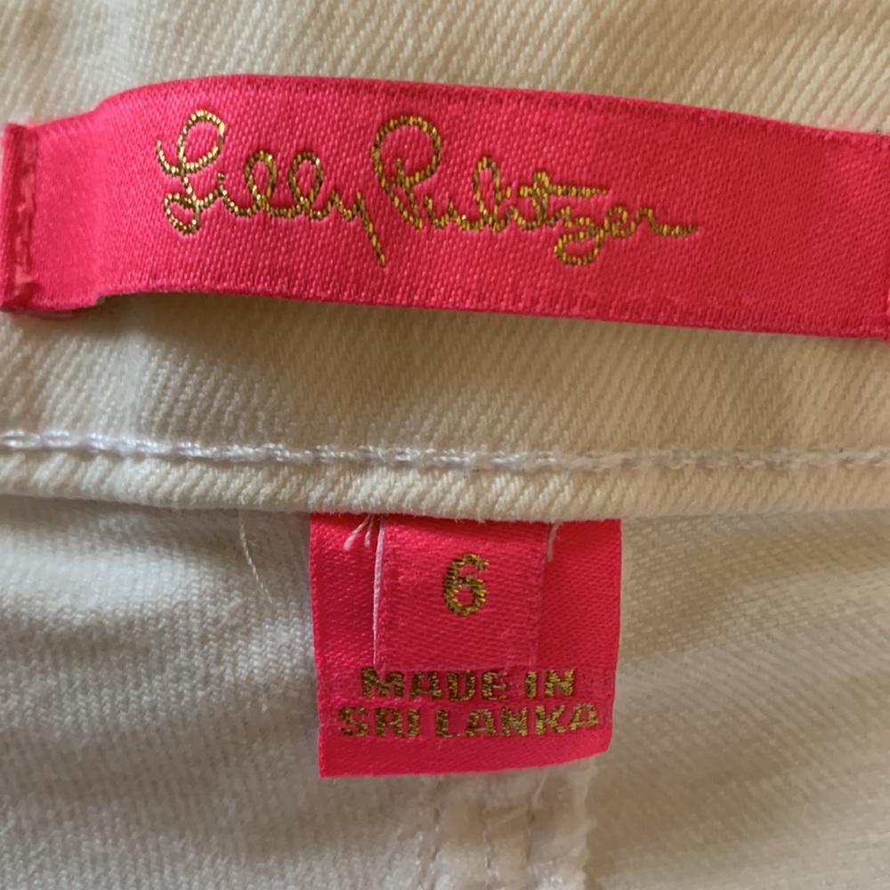 Lilly Pulitzer white jeans. - Picture 5 of 6